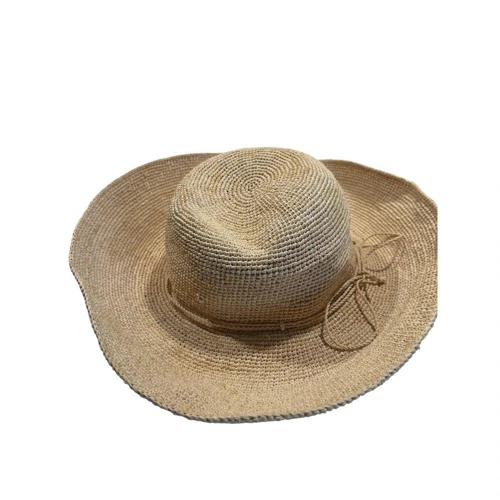 Helen Kaminski PROVENCE 12 NOUGAT Madagascar Raffia Sydney Australia Iconic
